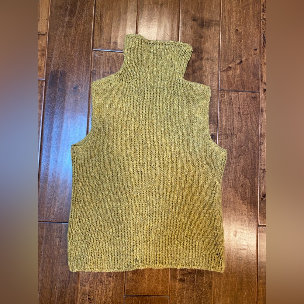 MaxMara Weekend Mustard Chunky Luxurious Knit Sweater